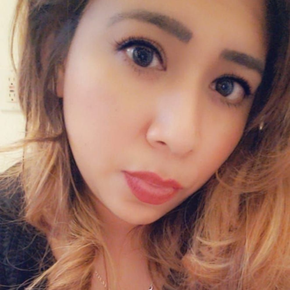 Meet your Posher, Stephanie